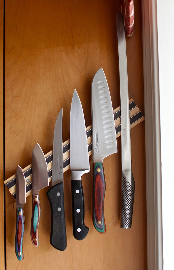 Knife Safety Tips For The Modern Kitchen KnifeKnow How Your Ultimate