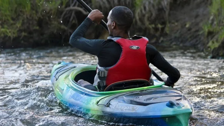 Reviews of the Top Kayaking Knives for Beginners