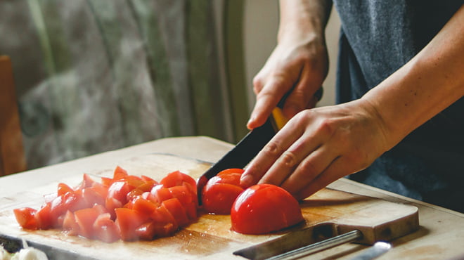 Debunked: Most Popular Myths About Knives