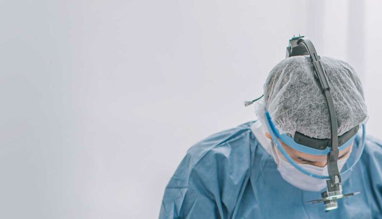 Exploring the Different Types of Doctors Knives in Surgery