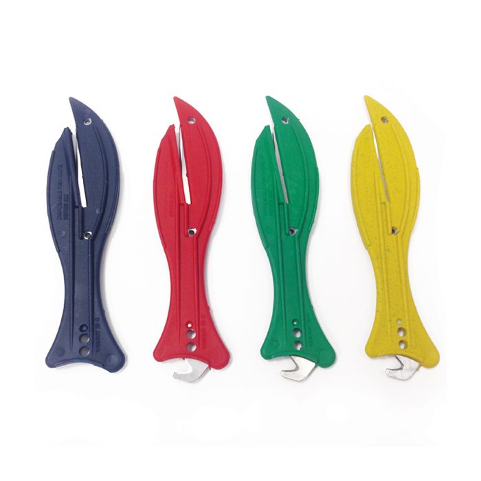 How to Handle a Fishing Knife Safely