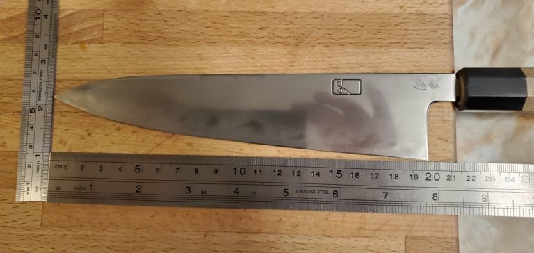 How to Measure Kitchen Knife