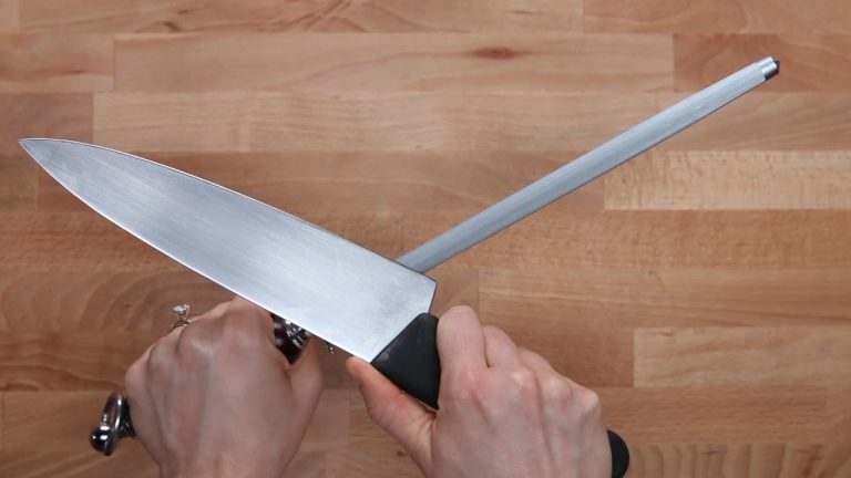 How to Sharpen Kitchen Knives