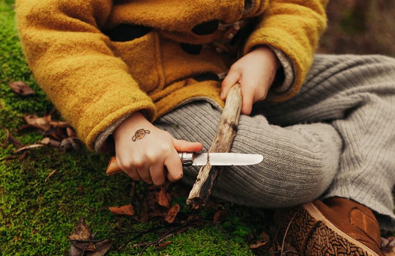 Knife Handle Material