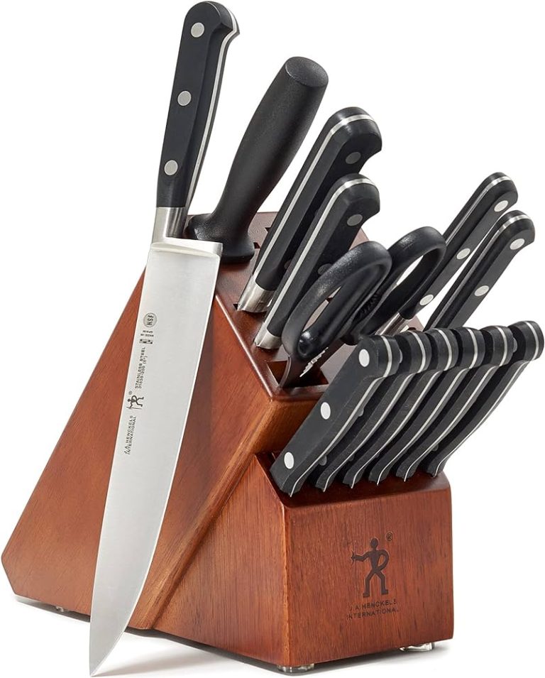 Specialty Knives for Unique Cooking Tasks