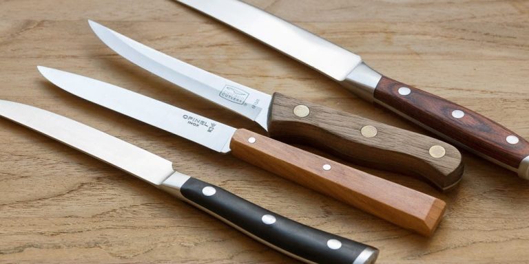 Steak Knife Sets for Elegant Dining at Home