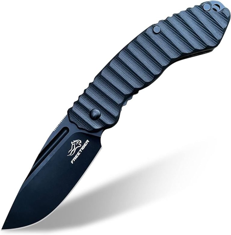 The Tactical Advantage: Military-Inspired Hunting Knives